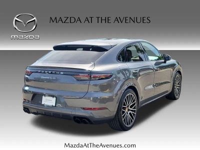 2020 Porsche Cayenne Coupe — interior view