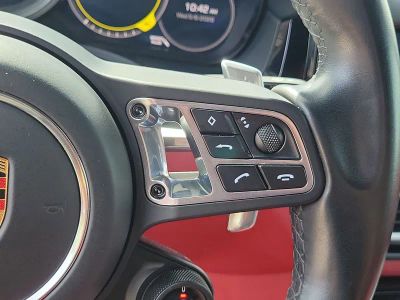 2020 Porsche Cayenne Coupe — photo 26 view