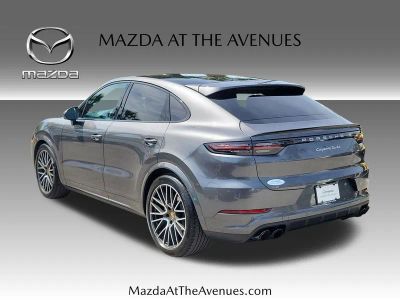 2020 Porsche Cayenne Coupe — detail view