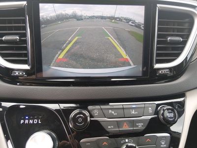 2024 Chrysler Pacifica — photo 16 view