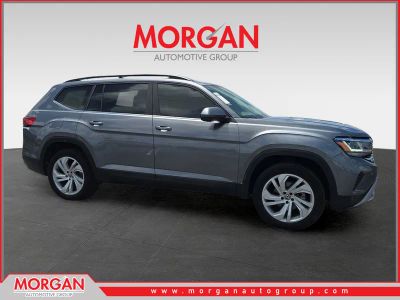 2021 Volkswagen Atlas 3.6L V6 SE w/Technology in Gray — front three-quarter view