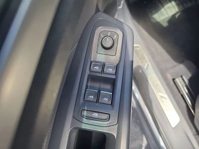 2021 Volkswagen Atlas — photo 14 view