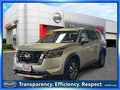 2025 Nissan Pathfinder — interior view