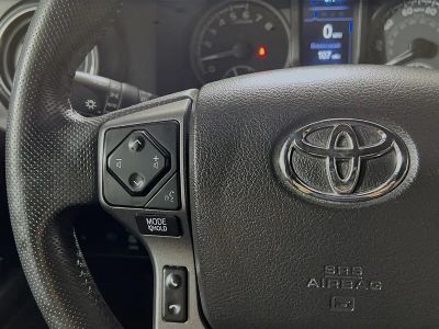 2023 Toyota Tacoma — photo 16 view