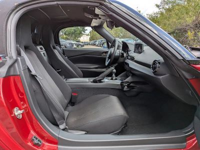 2026 Mazda MX-5 Miata — photo 13 view