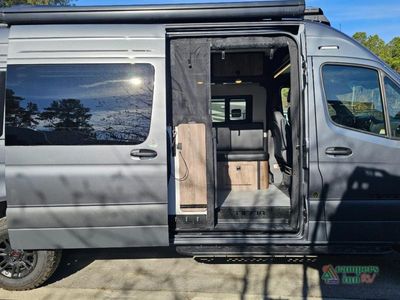 2026 Tiffin Motorhomes GH2 - Photo 9