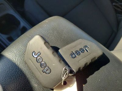 2021 Jeep Wrangler — photo 34 view