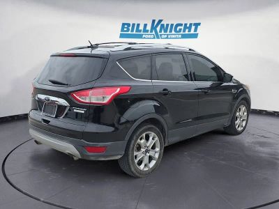 2016 Ford Escape — detail view