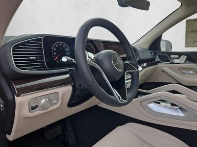 2026 Mercedes-Benz GLE 450 - Photo 3