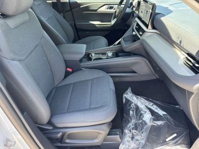 2026 Ford Explorer — photo 13 view