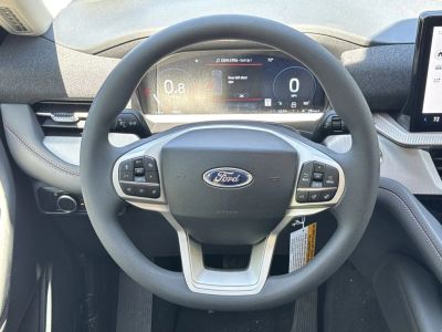2026 Ford Explorer — photo 24 view