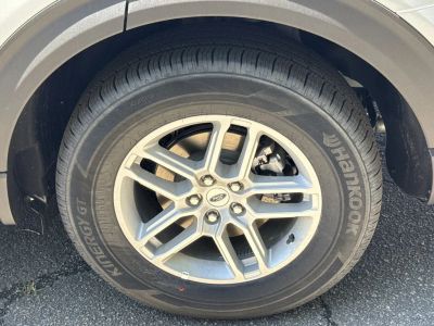 2026 Ford Explorer — photo 19 view