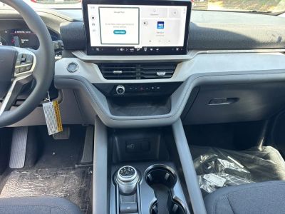 2026 Ford Explorer — photo 28 view