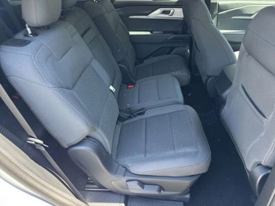 2026 Ford Explorer — photo 15 view