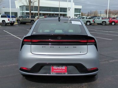 2025 Toyota Prius - Photo 6