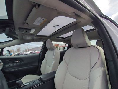 2025 Toyota Prius - Photo 10
