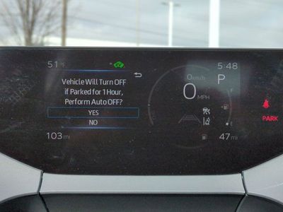 2025 Toyota Prius - Photo 11