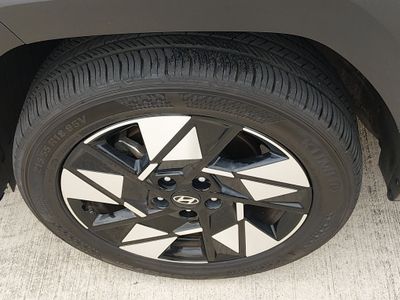 2025 Hyundai Kona - Photo 10