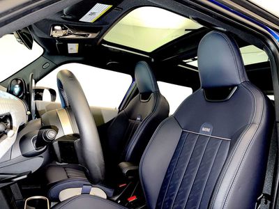 2025 MINI Hardtop 4 Door — photo 20 view