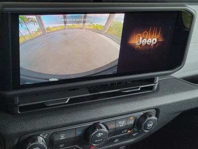 2026 Jeep Wrangler — photo 28 view