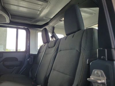 2026 Jeep Wrangler — photo 8 view