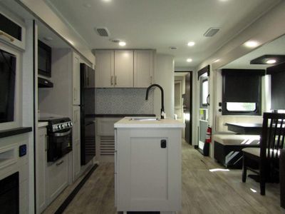 2026 Jayco SUNDANCE XLT TRAILER - Photo 2