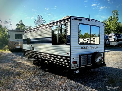 2024 Forest River Cherokee Grey Wolf - Photo 3