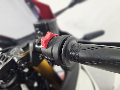 2026 Yamaha YZF-R3 70th Anniversary Edition - Photo 22