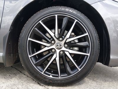 2024 Toyota Camry — photo 10 view