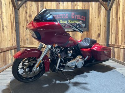 2021 Harley-Davidson Road Glide - Photo 2