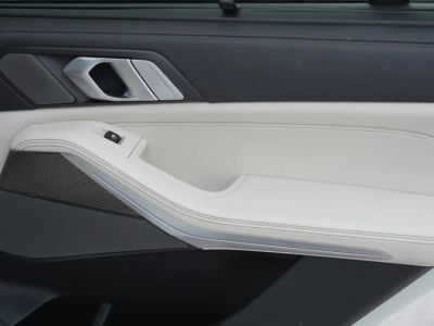 2021 BMW X5 — photo 23 view