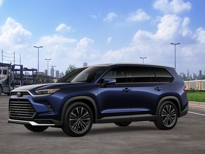 2026 Toyota Grand Highlander Hybrid - Photo 3