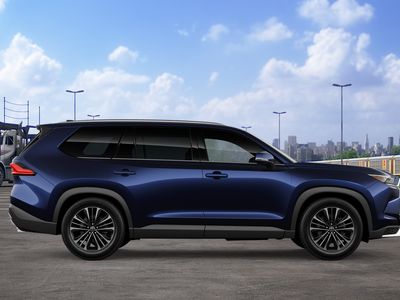 2026 Toyota Grand Highlander Hybrid - Photo 14
