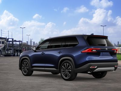 2026 Toyota Grand Highlander Hybrid - Photo 8