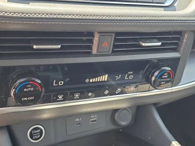 2023 Nissan Rogue — photo 24 view