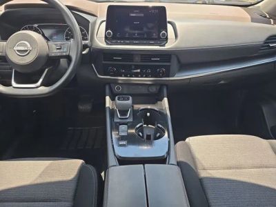 2023 Nissan Rogue — photo 14 view
