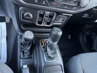 2025 Jeep Gladiator — photo 19 view