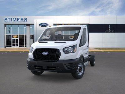 2026 Ford Transit Chassis - Photo 3