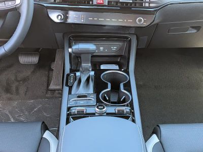 2026 Kia K5 — photo 20 view