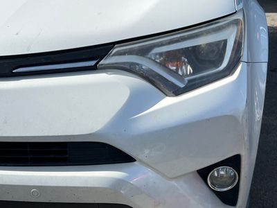 2017 Toyota RAV4 - Photo 11