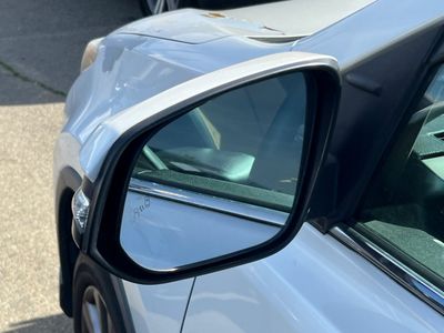 2017 Toyota RAV4 - Photo 20