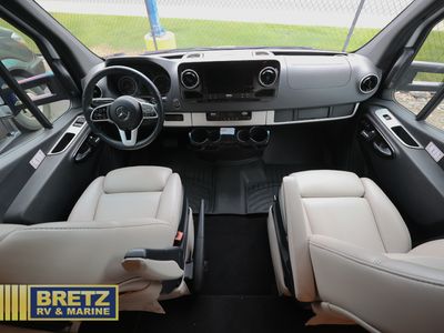 2021 Airstream Atlas - Photo 8