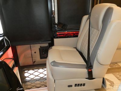 2026 Tiffin Allegro Bus - Photo 13