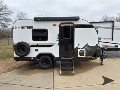 2026 Wayfinder RV GO BEYOND LTD - Photo 3