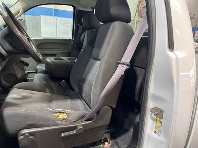 2011 Chevrolet Silverado 2500HD — photo 18 view