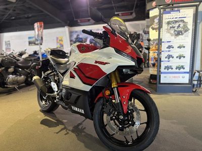 2026 Yamaha YZF-R3 - Photo 2