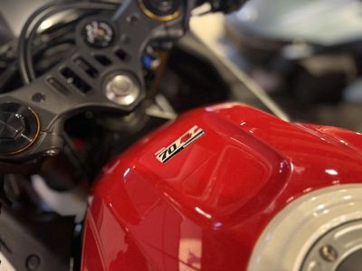 2026 Yamaha YZF-R3 - Photo 11