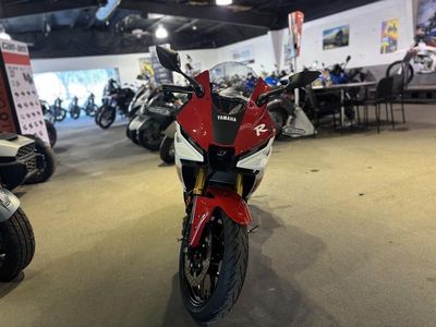 2026 Yamaha YZF-R3 - Photo 3
