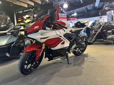 2026 Yamaha YZF-R3 - Photo 4