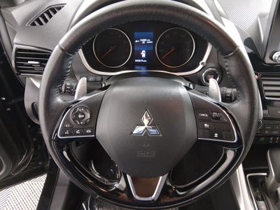 2024 Mitsubishi Eclipse Cross — photo 12 view